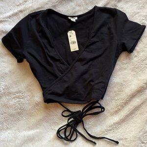 garage ultra crop wrap top